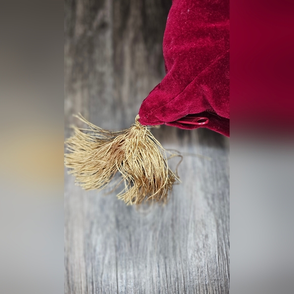 Merry Christmas Tapestry/Velvet Decorative Christmas Pillow 16X16 In Holiday - Picture 7 of 7